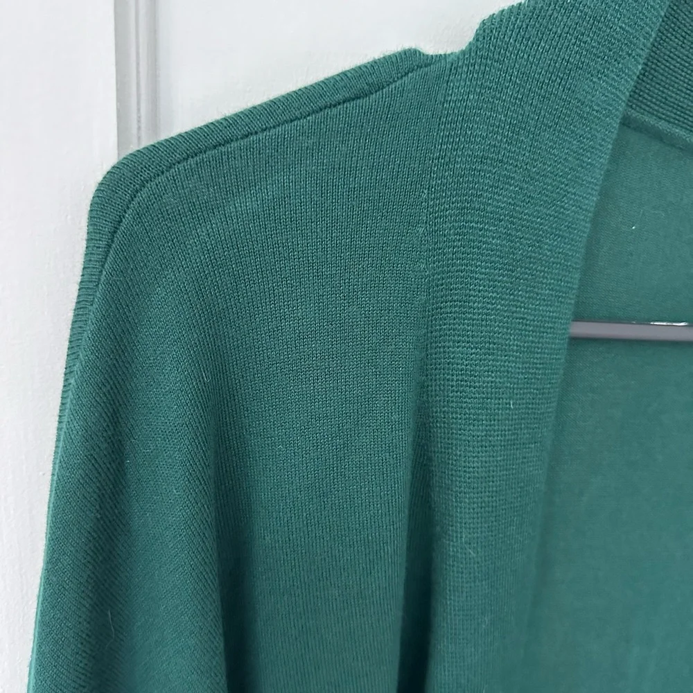 Elegant Rich Hunter Green Cardigan Sweater - Picture 4 of 6